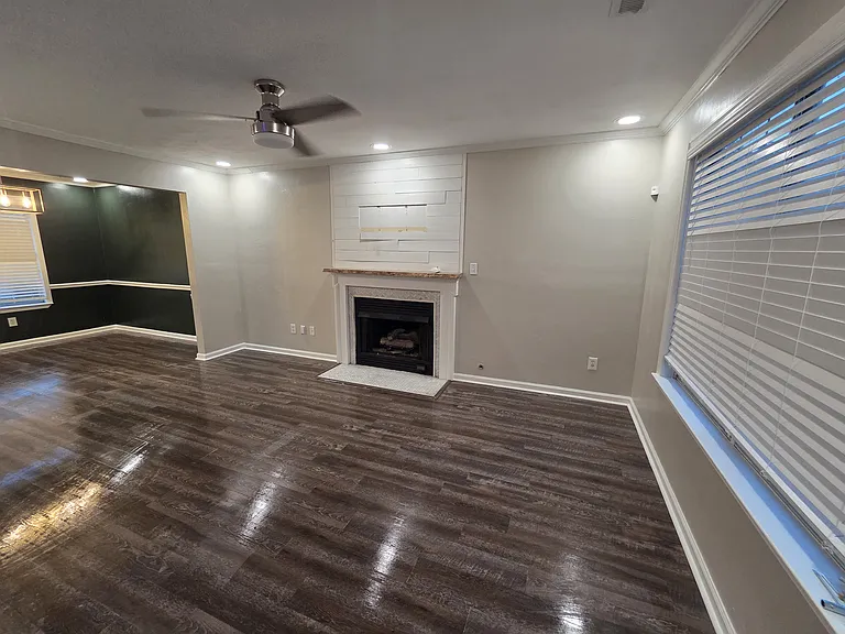 403 Judges Ct — Photo 22
