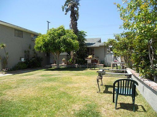 1st image of 1331 E Balsam Ave