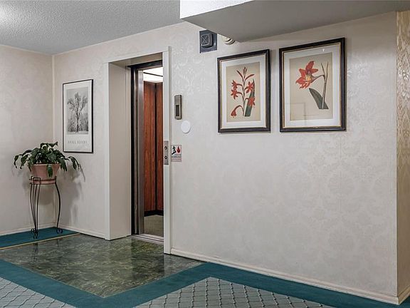 5th image of 15049 Claymoor Ct APT 11
