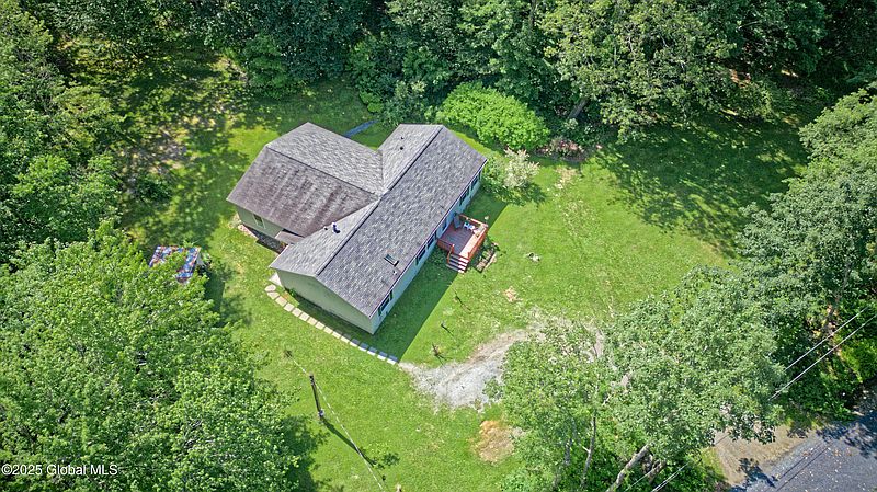 3rd image of 54 Williams Road