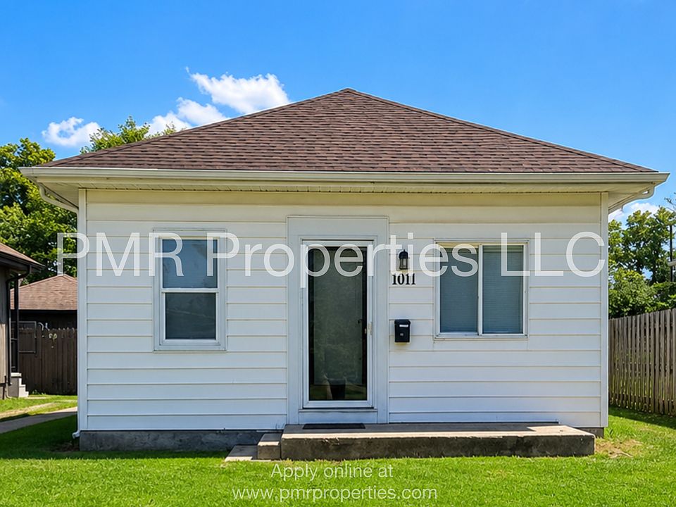 1st image of 1011 7th Ave