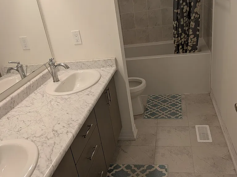 15 Blacklock St E #3 — Photo 13