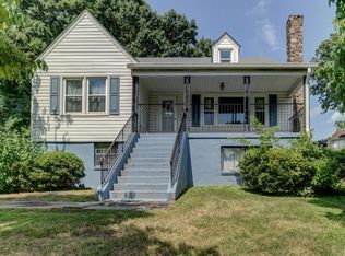 126 Crestview Dr, Madison Heights, VA 24572