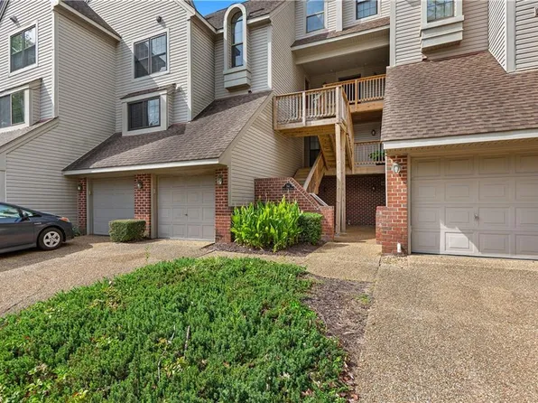 744 Rock Crest Ct APT 303, Newport News, VA 23602