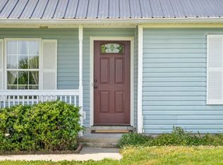 177 Bumpus Mill Rd, Oak Grove, KY 42262