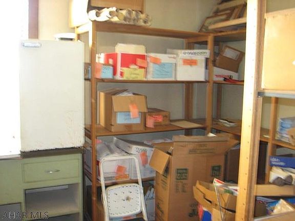 4th image of 112 E Penn St