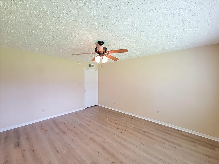 2118 Steamboat Run — Photo 20