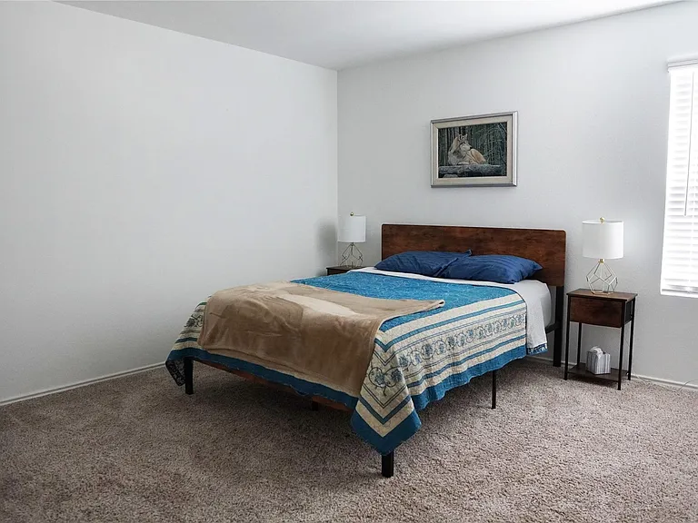 13804 Knights Branch Dr — Photo 11