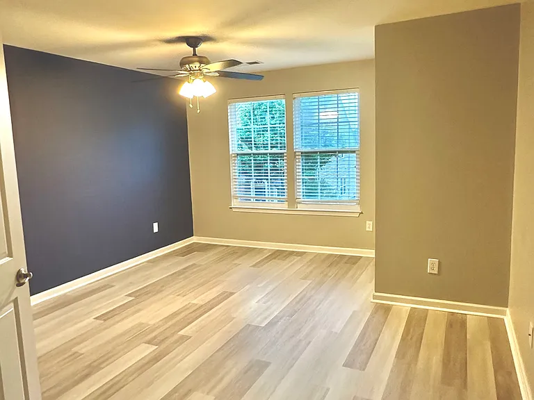 415 Cedar Pines Dr — Photo 7