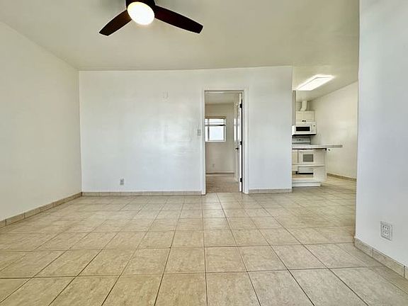 4th image of 630 Avenida Victoria APT 205