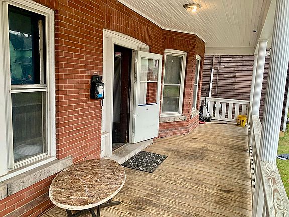 4th image of 1308 South Ave