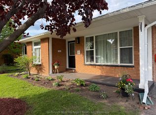 14 Marshall Park Dr, North Bay, ON P1A2N9