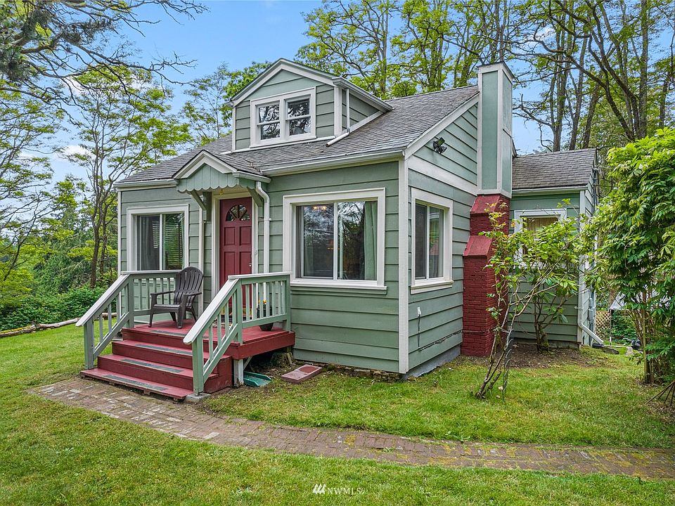 Beautiful craftsman home