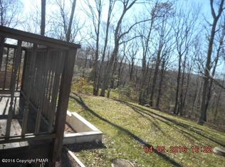 2185 Deerfield Way, Scotrun, PA 18355