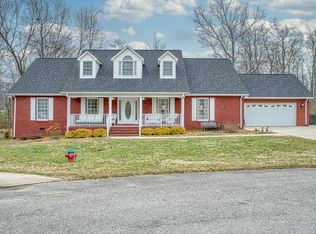 317 Taylor Cir, Cookeville, TN 38506