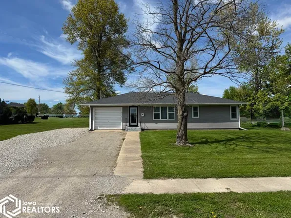 421 E Main St, Seymour, IA 52590