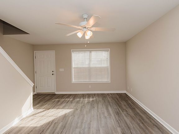 4th image of 410-437 White Ingram Pkwy #415