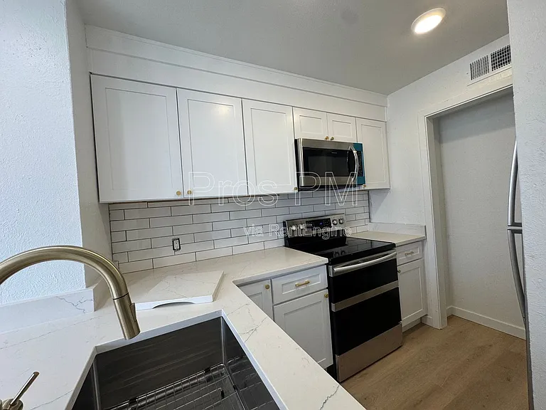 5510 Boca Raton Blvd #431 — Photo 8