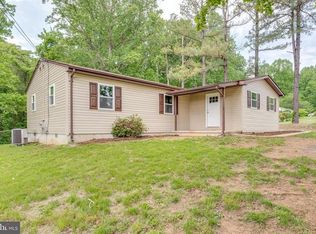 336 Cardinal Dr, Inwood, WV 25428