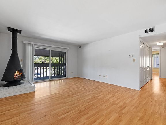 2nd image of 6183 Pinewood Ct Unit 201