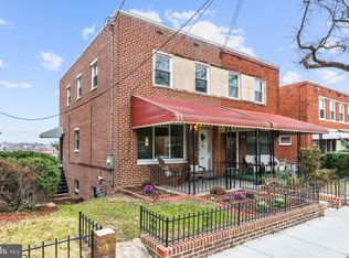 5347 Chillum Pl NE, Washington, DC 20011