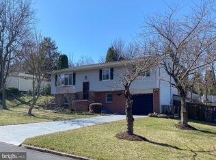 134 Pleasant View Ter, New Cumberland, PA 17070