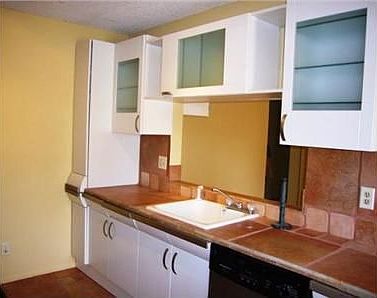 5th image of 207 SE 1st Cir