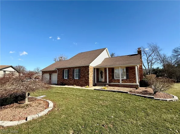 1431 High St, Louisville, OH 44641