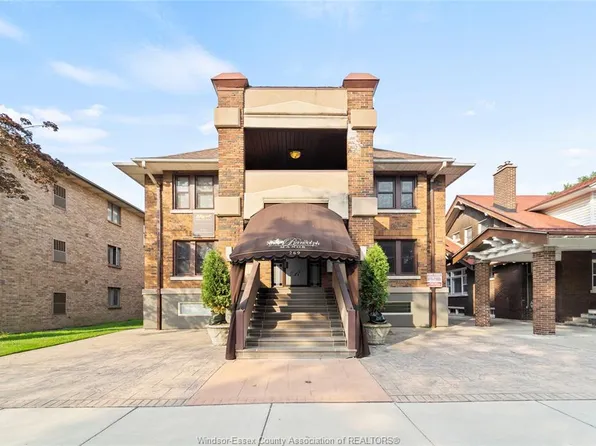 269 Randolph Pl #4, Windsor, ON N9B 2T2