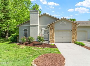 1721 Stone Hedge Dr, Knoxville, TN 37909