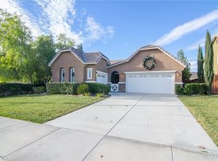 27309 Carlton Oaks St, Murrieta, CA 92562