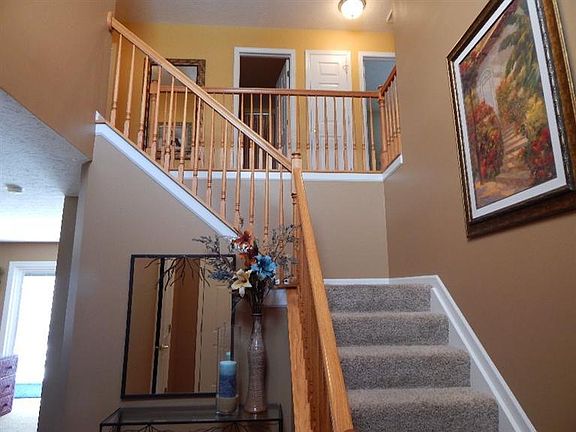 3rd image of 1546 Deer Woods Dr