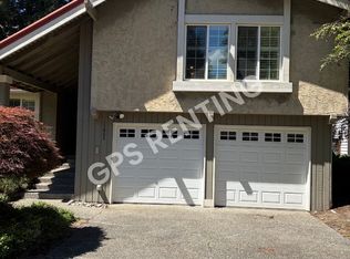 15802 SE 47th St, Bellevue, WA 98006