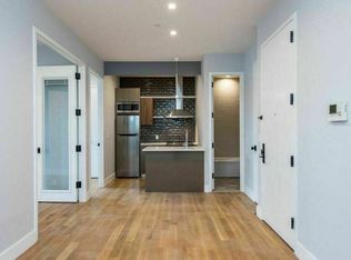 36 Belvedere St #2F, Brooklyn, NY 11206