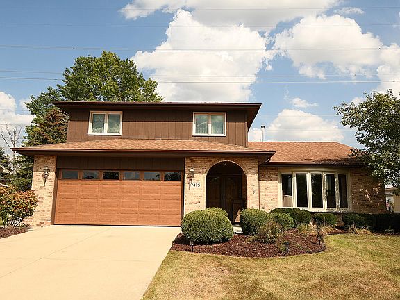 2nd image of 17475 Highwood Dr
