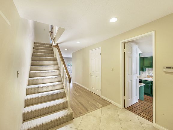 4th image of 2160 Plaza Del Amo Unit 165