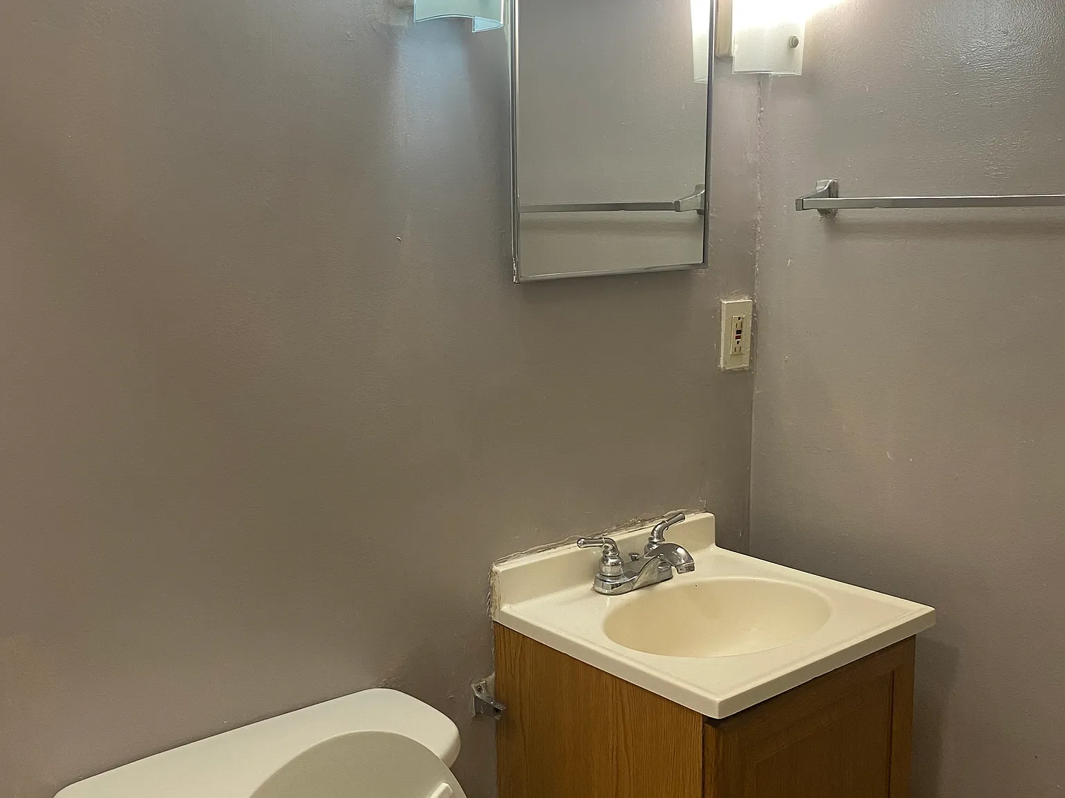 1 bed, $1,300 — Photo 3