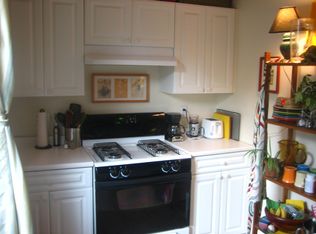 3018 Broadway APT 3G, Astoria, NY 11106