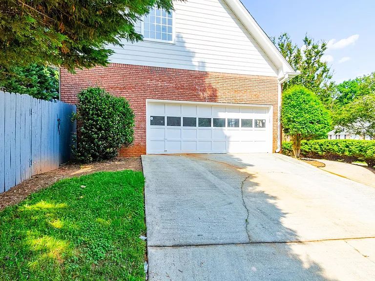 4542 Westhampton Woods Dr — Photo 54