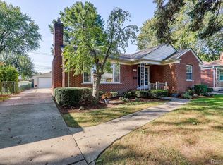 21924 Oconnor St, Saint Clair Shores, MI