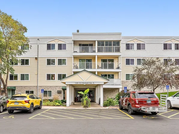 132 Demont Ave E APT 323, Little Canada, MN 55117