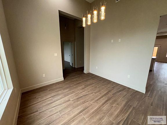 3rd image of 4511 River Oak Cir #73