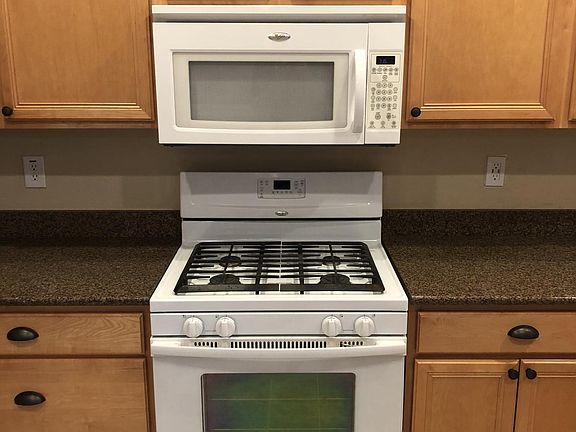 5th image of 30331 W Leah Dr