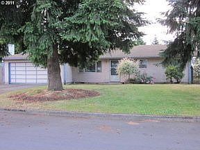 4th image of 15221 SE 4th St