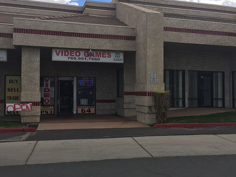 2nd image of 15407 Anacapa Rd
