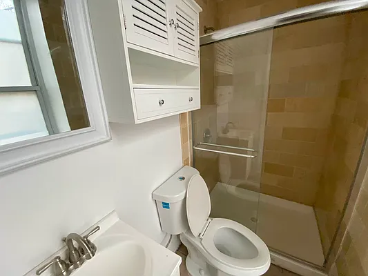 Rented by Highline Residential | media 7