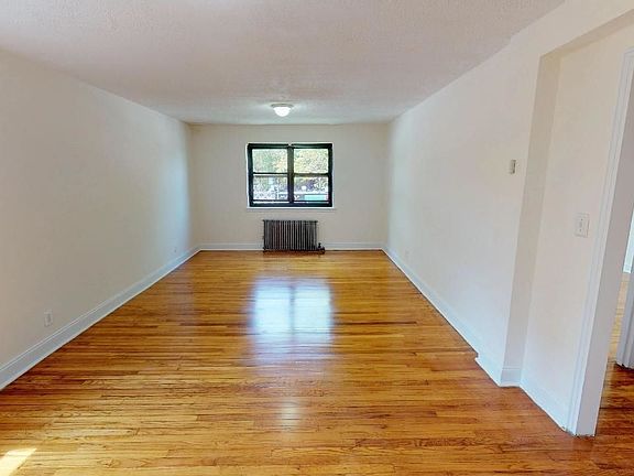 4th image of 62-15 Woodhaven Blvd APT 1A