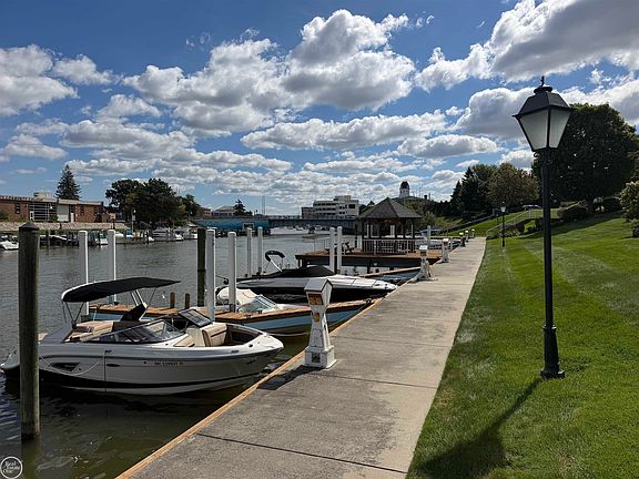 5th image of 27 Boat Well Riv
