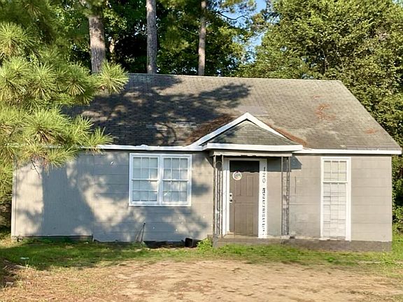 4th image of 2605 Jones Ave