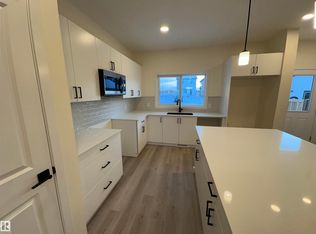 41 Eton Line, Spruce Grove, AB